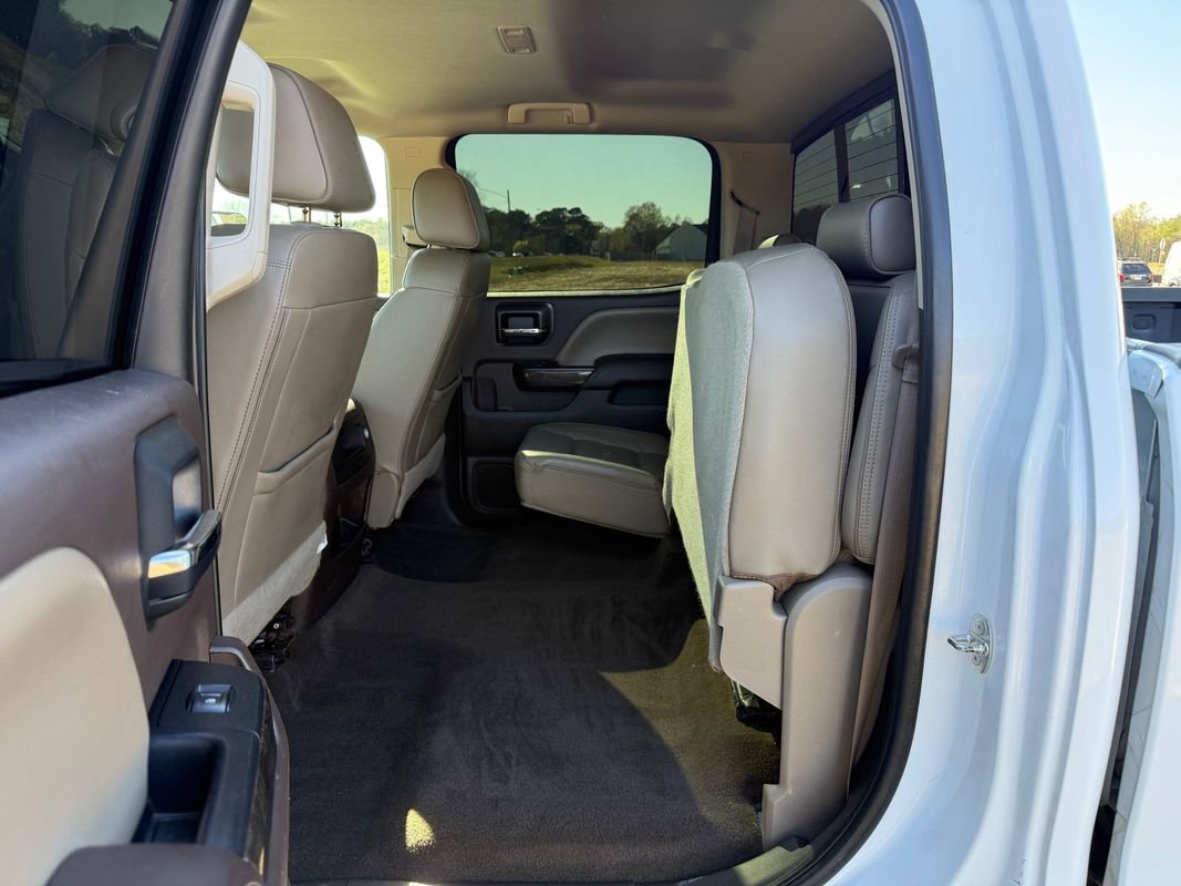 Used 2016 GMC Sierra 2500 Denali w/ Duramax Plus Package AWD/4WD image 15