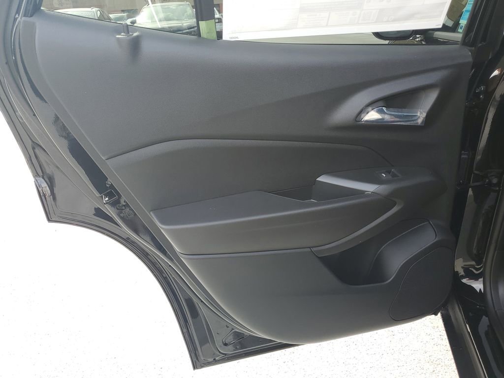 New 2026 Chevrolet Trax LS image 13