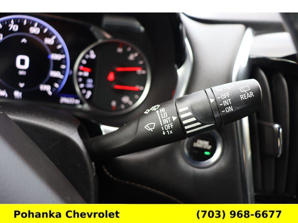 Used 2023 Chevrolet Traverse Premier image 11