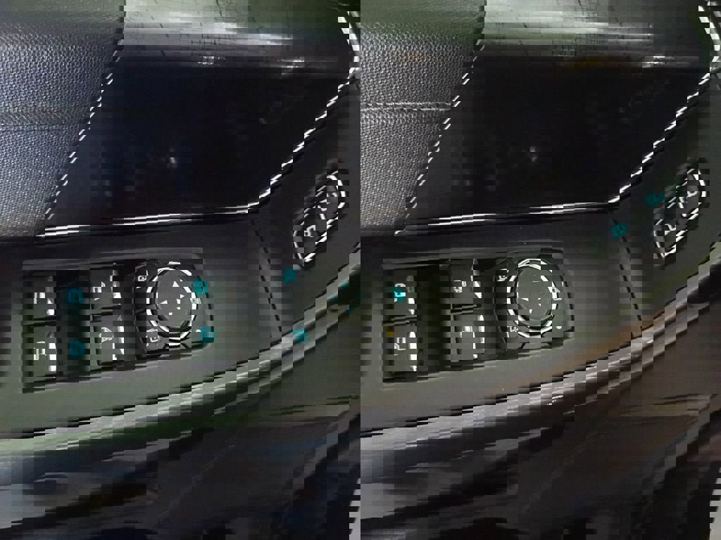 Used 2023 Ford F150 XLT w/ Equipment Group 302A High image 17