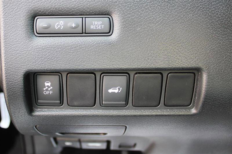 Used 2015 Nissan Murano SL w/ Cargo Package image 19