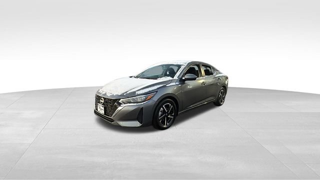 Used 2024 Nissan Sentra SV image 3