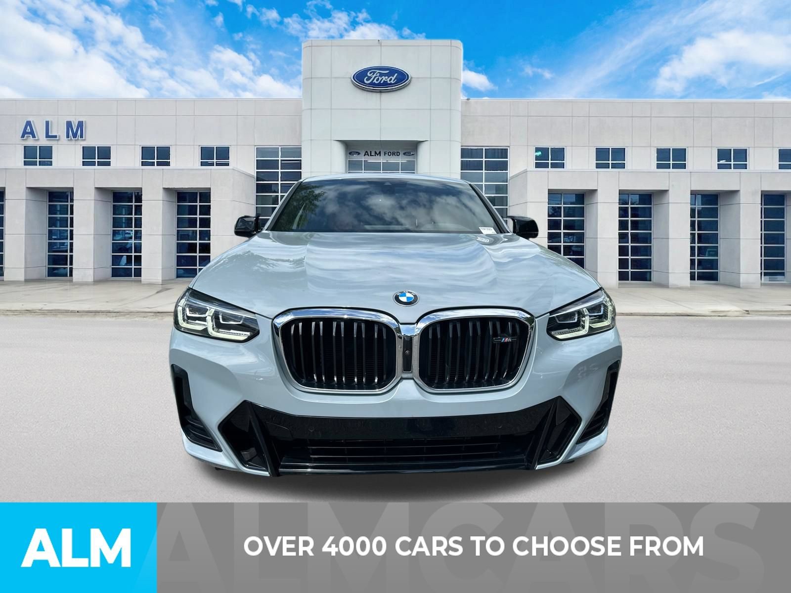 Used 2024 BMW X4 M40i AWD/4WD image 2