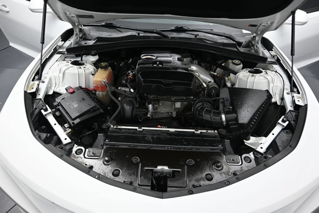 Used 2018 Chevrolet Camaro LS RWD image 20