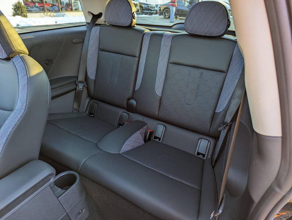 Used 2025 MINI Cooper S FWD image 33