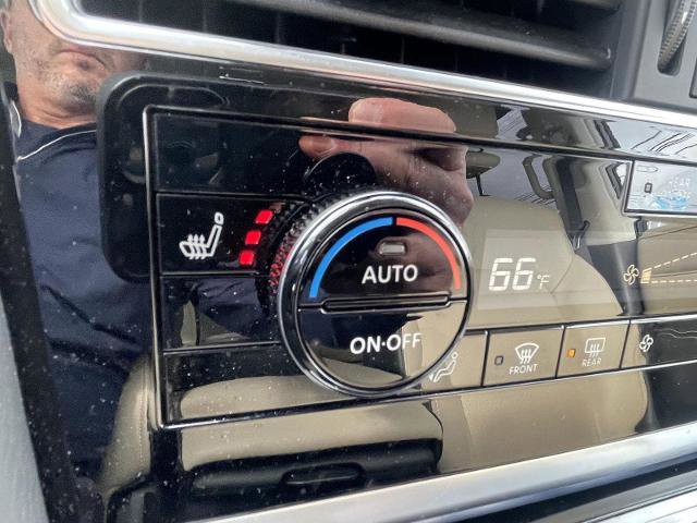 Certified 2023 INFINITI QX80 Premium Select w/ All-Season Package image 11