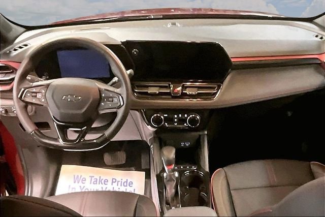 Used 2025 Chevrolet TrailBlazer RS w/ Convenience Package image 8
