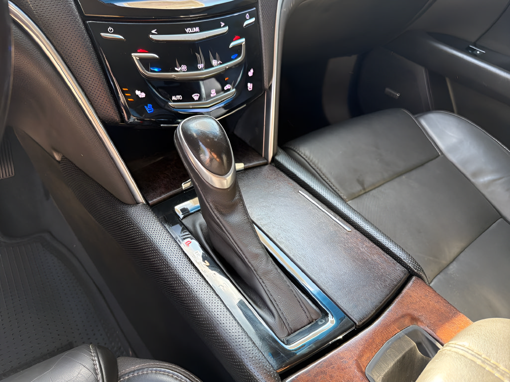 Used 2019 Cadillac XTS Luxury FWD image 26