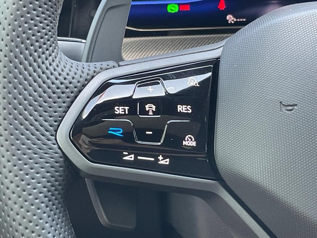 New 2026 Volkswagen Golf AWD/4WD image 13