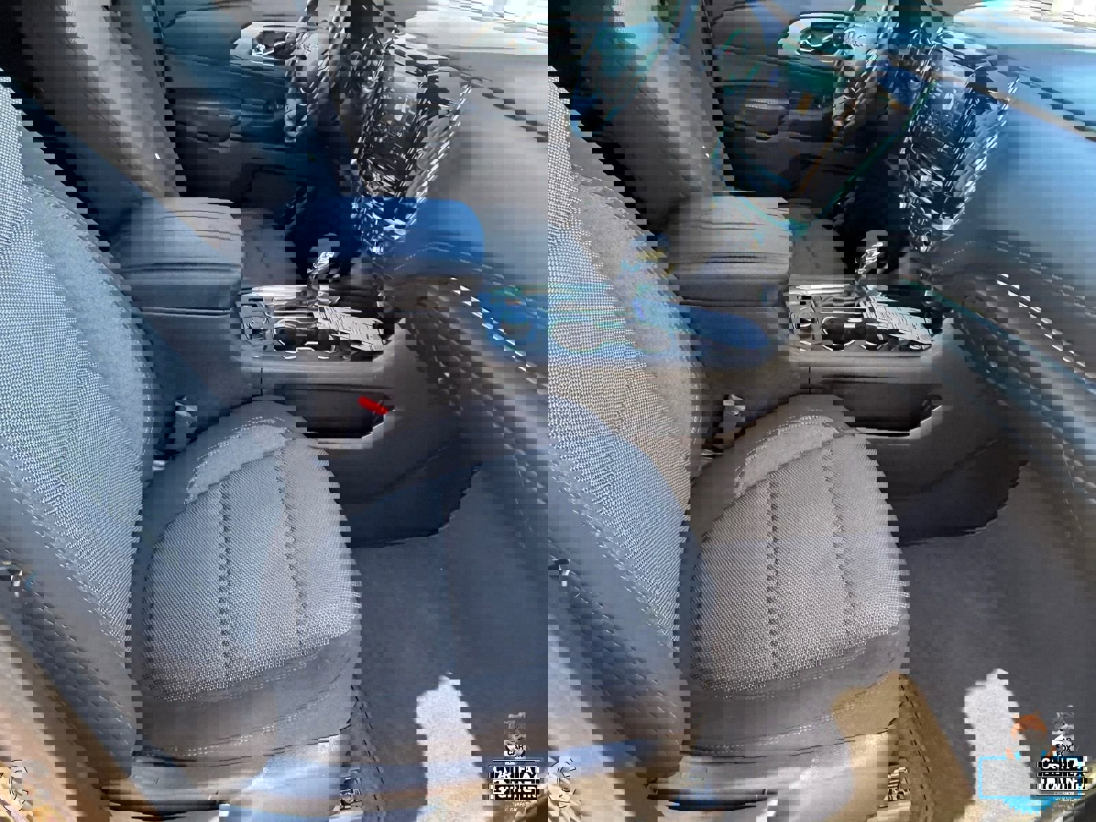 Used 2023 Chevrolet Traverse LT image 10