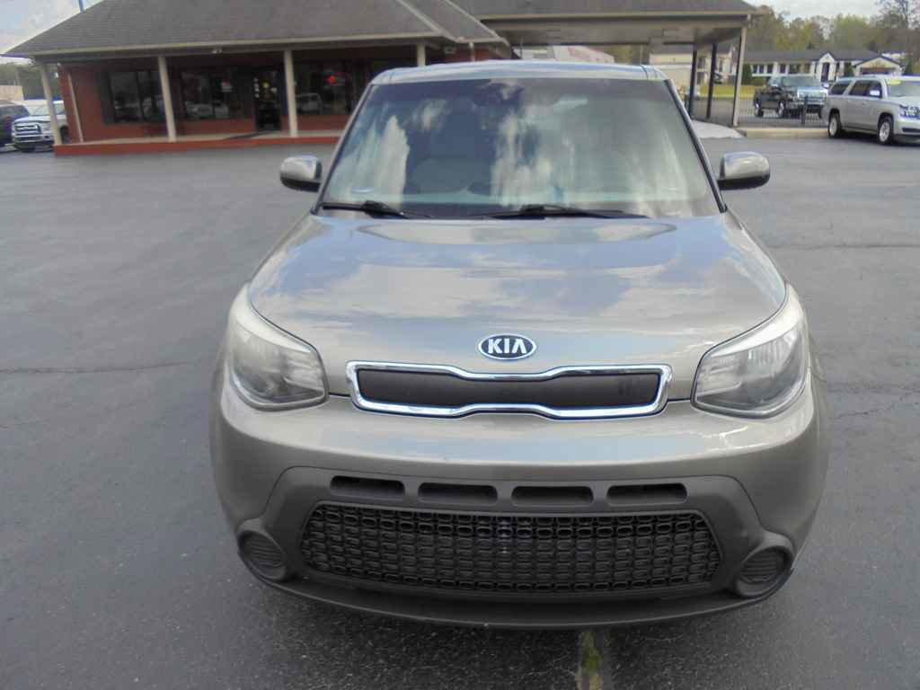 Used 2016 Kia Soul w/ Convenience Package FWD image 3