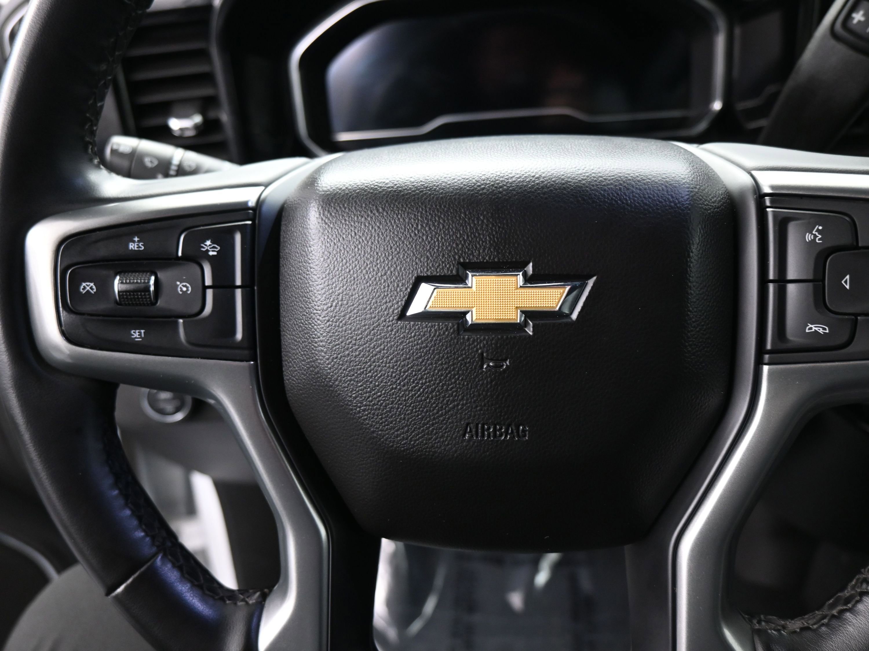 Used 2024 Chevrolet Silverado 2500 LT image 15