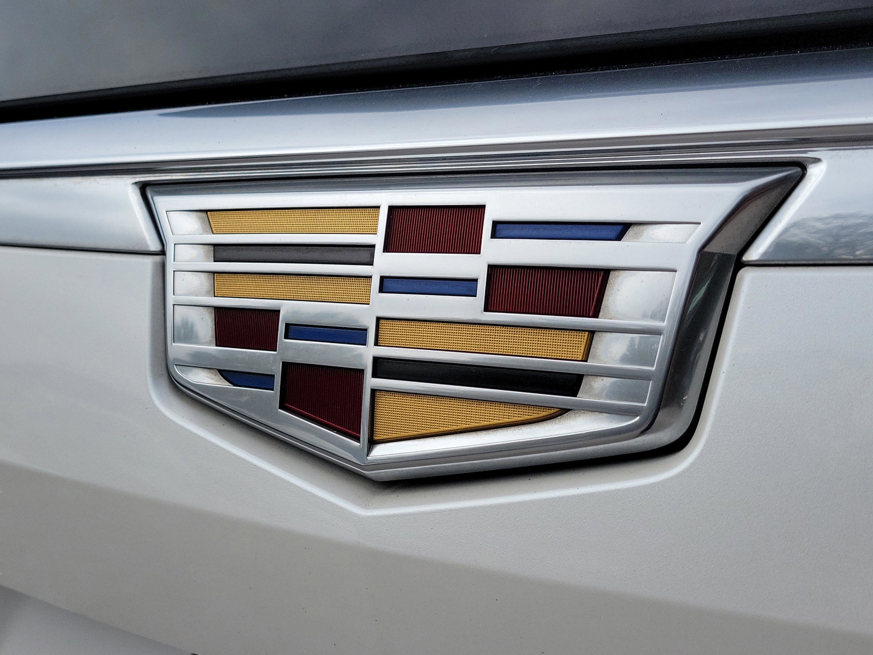 Used 2022 Cadillac Escalade Premium Luxury image 8