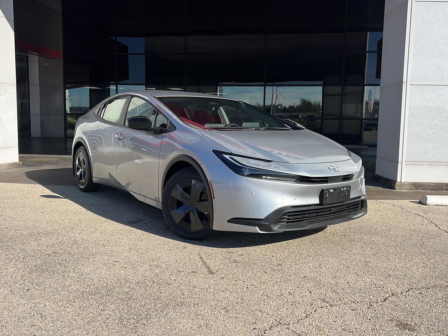 New 2026 Toyota Prius LE image 2