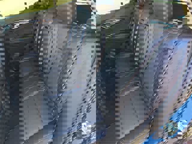 Used 2023 Buick Envision Essence image 16