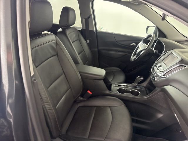 Used 2020 Chevrolet Equinox LT w/ Sport Edition image 18