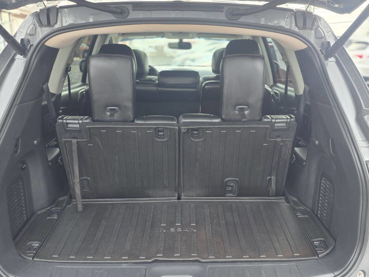 Used 2015 Nissan Pathfinder SL w/ Trailer Tow Package image 23