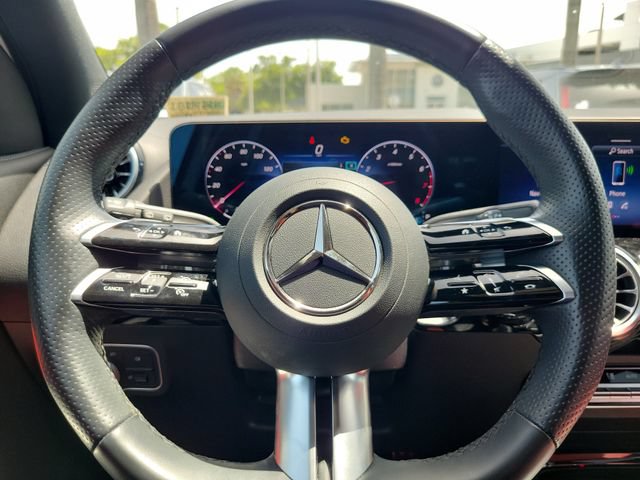 Used 2025 Mercedes-Benz GLA 250 image 20