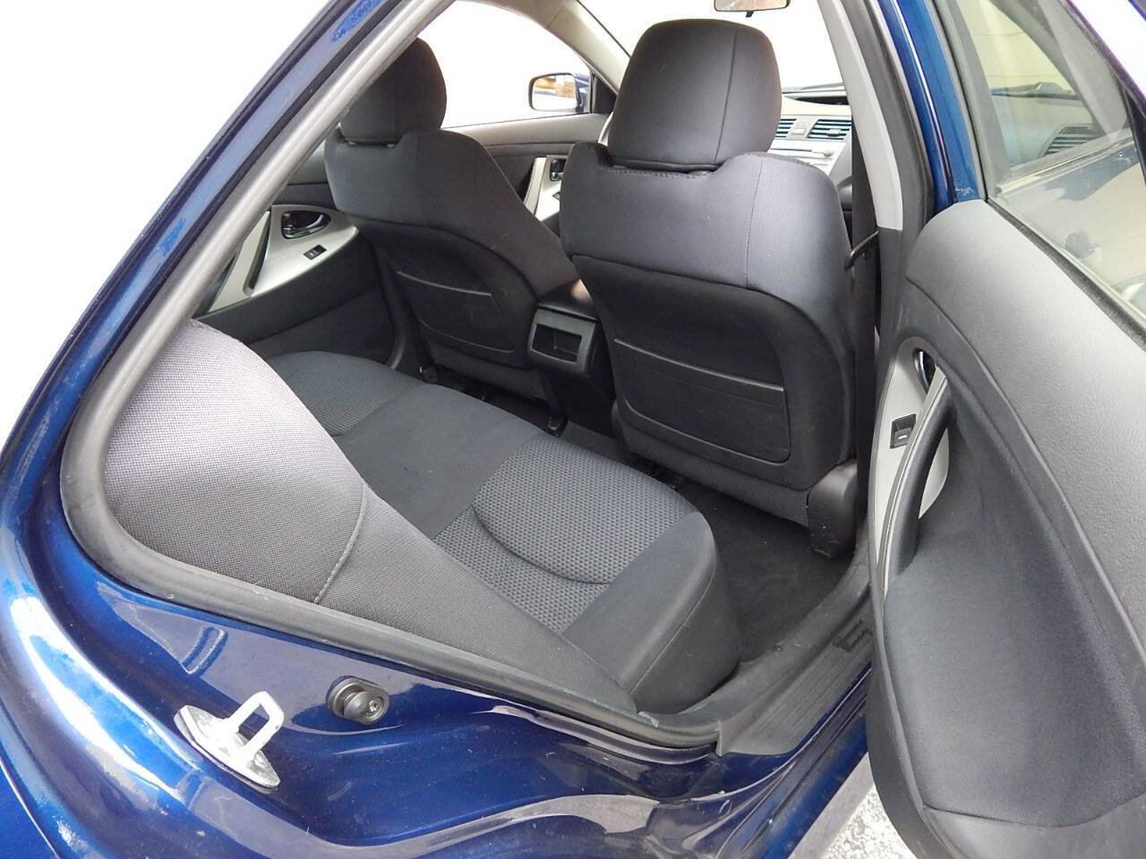 Used 2011 Toyota Camry SE w/ SE Extra-Value Pkg #1 FWD image 15