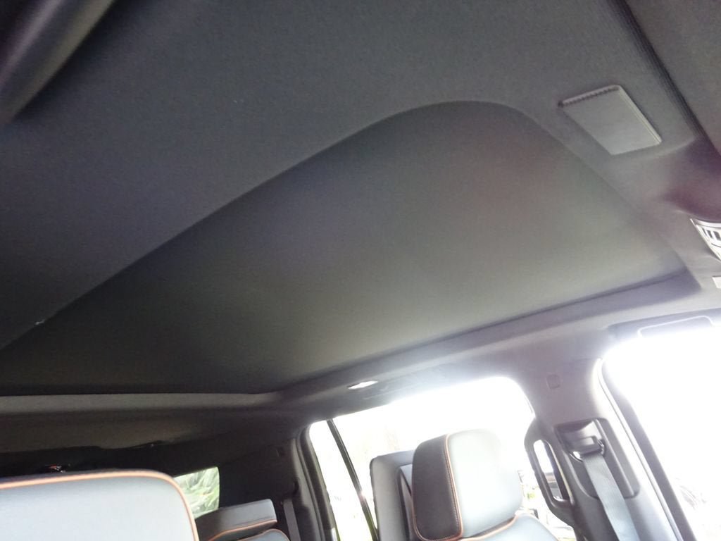 New 2026 GMC Yukon XL AT4 w/ AT4 Premium Plus Package AWD/4WD image 18
