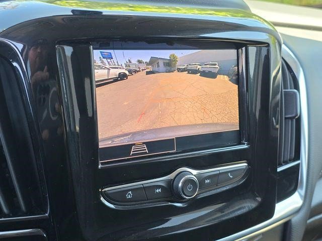 Certified 2021 Chevrolet Traverse LT FWD image 25