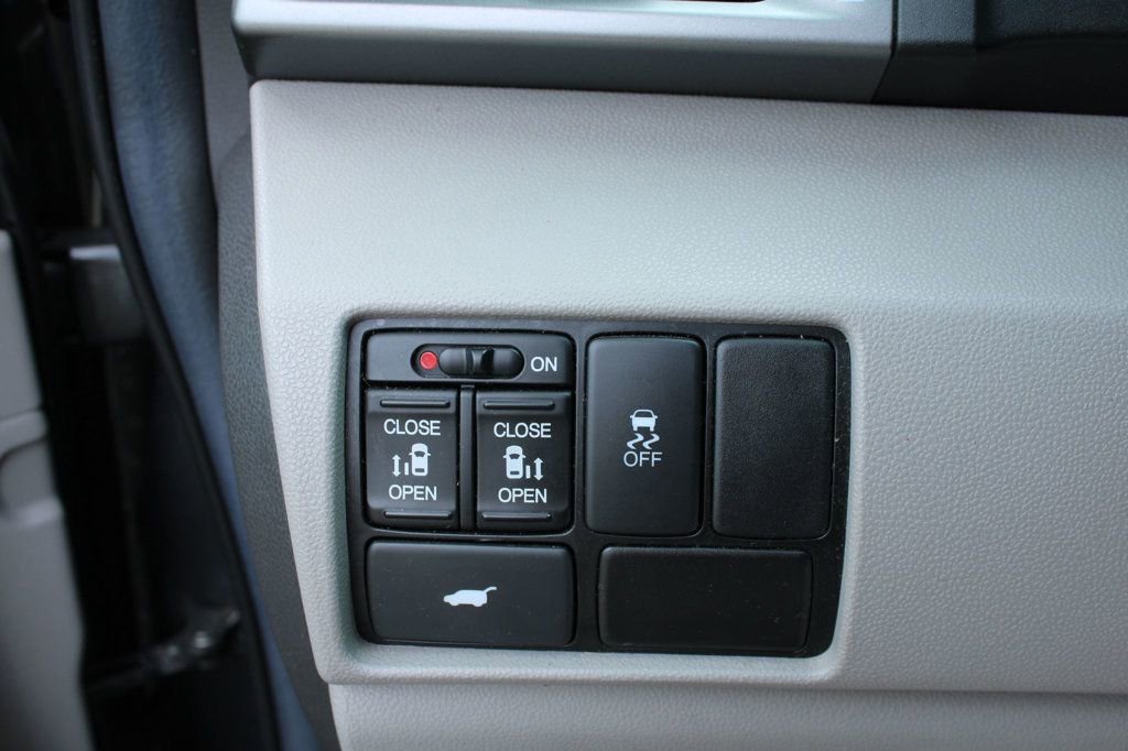 Used 2012 Honda Odyssey EX-L image 29
