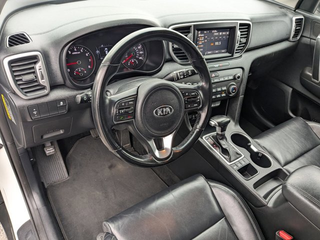 Used 2017 Kia Sportage EX image 12