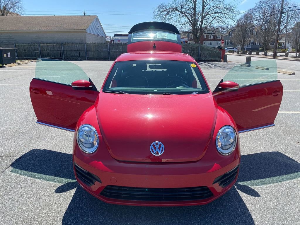 Used 2019 Volkswagen Beetle 2.0T SE image 29