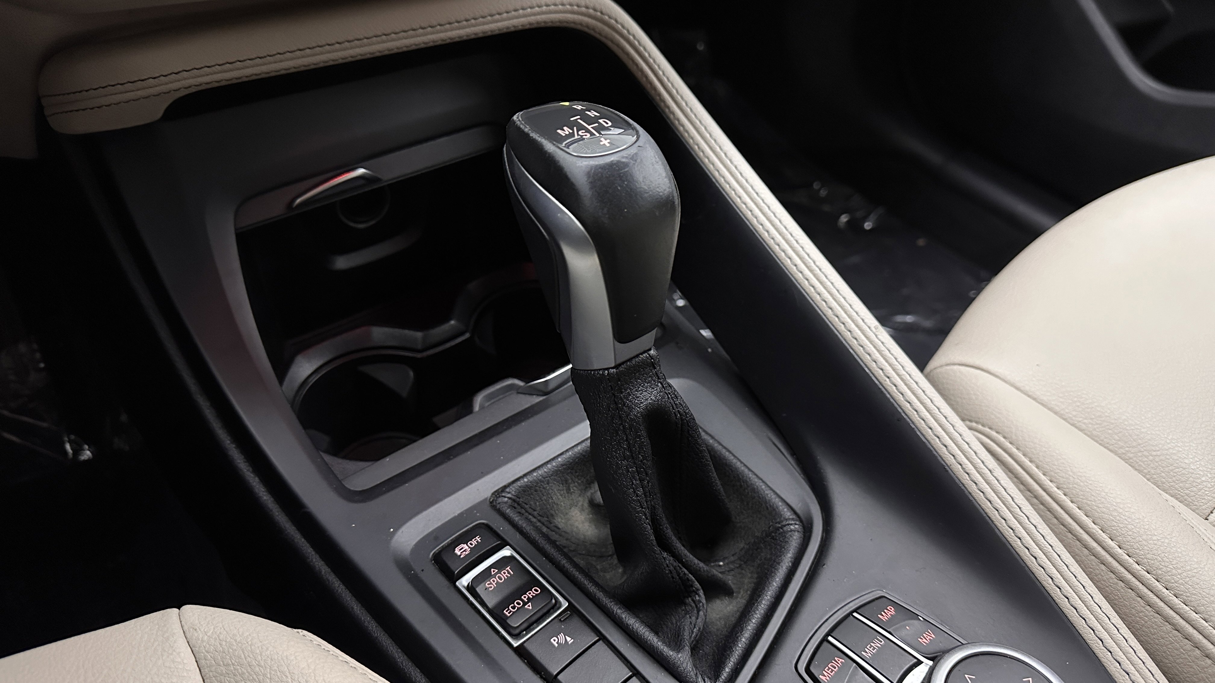 Used 2018 BMW X1 sDrive28i w/ Convenience Package FWD image 16