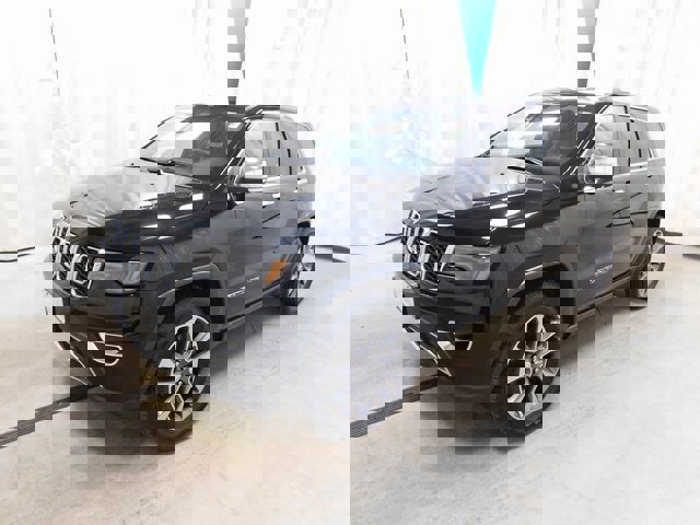 Used 2018 Jeep Grand Cherokee Limited w/ Luxury Group II image 17