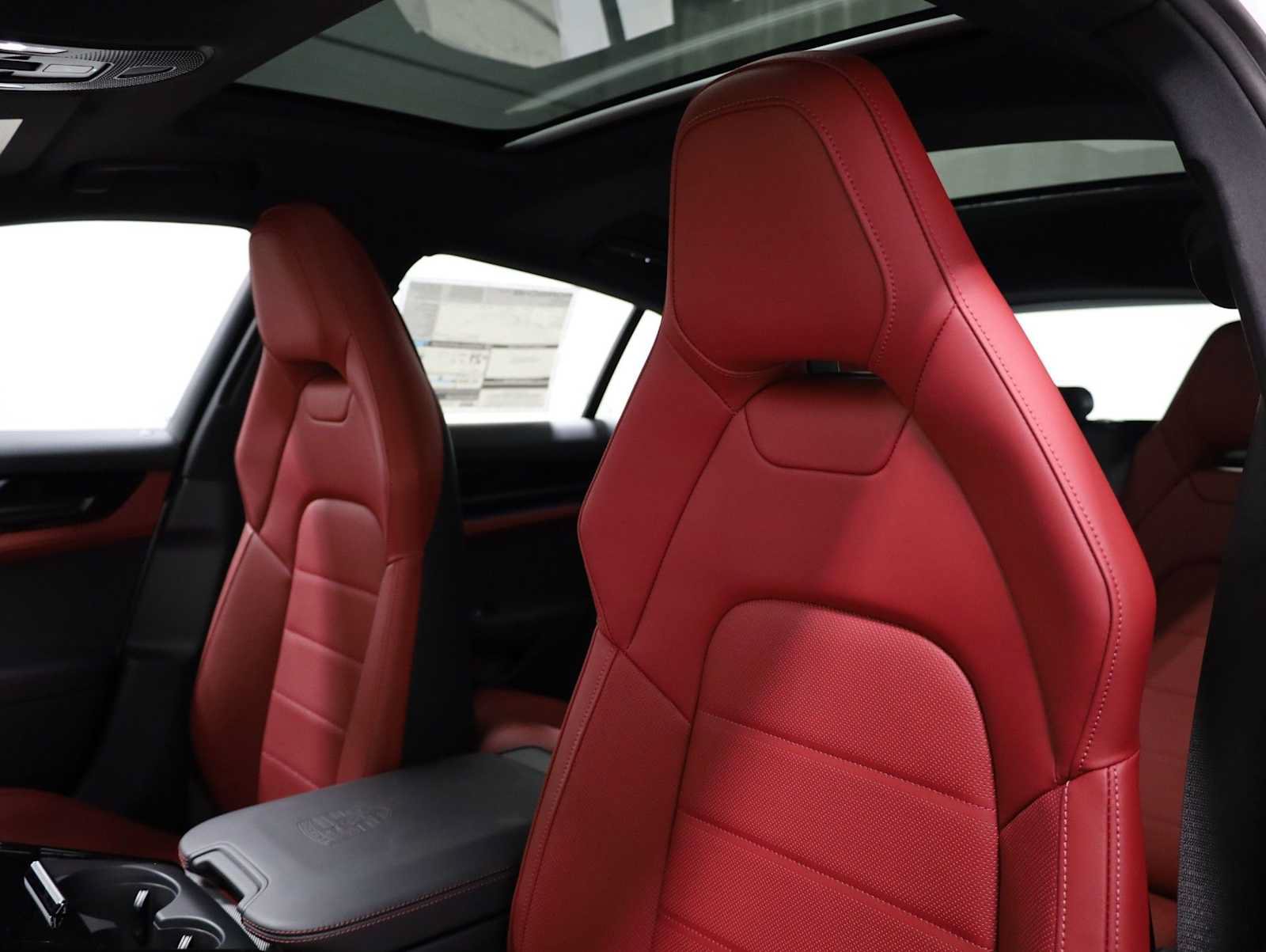 New 2026 Porsche Panamera RWD image 18