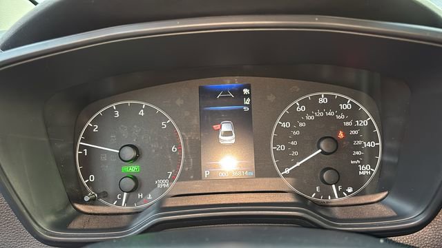 Used 2024 Toyota Corolla LE image 15