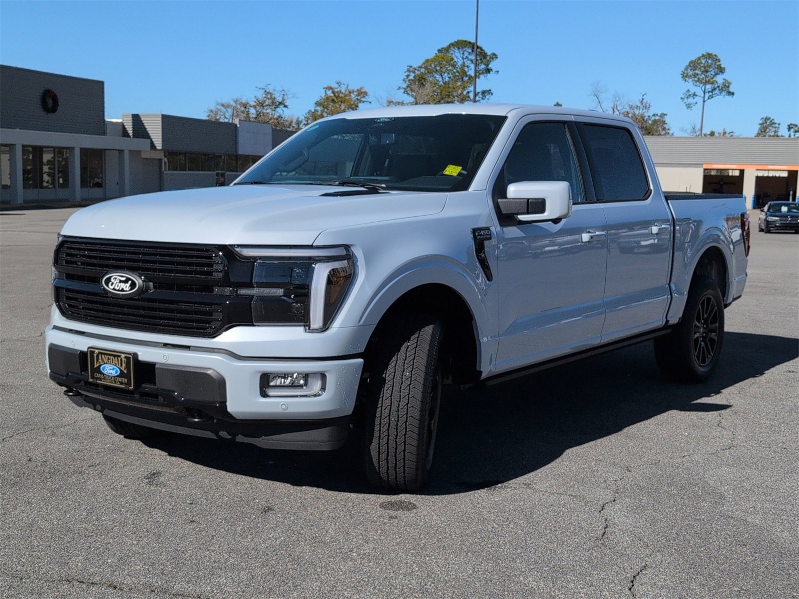 New 2025 Ford F150 Platinum w/ FX4 Off-Road Package image 29