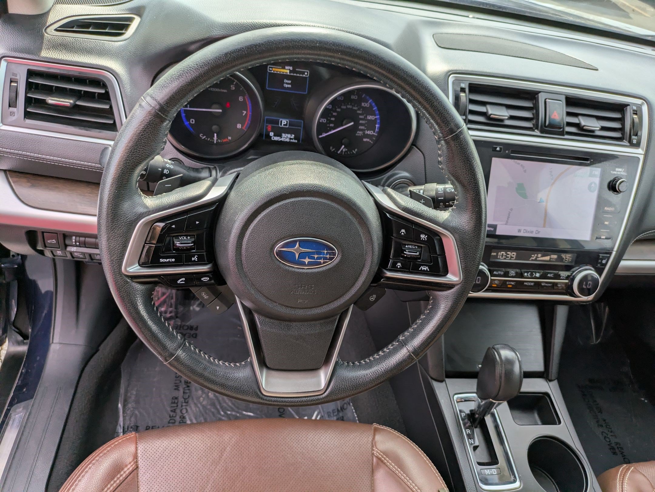 Used 2018 Subaru Outback 2.5i Touring AWD/4WD image 17