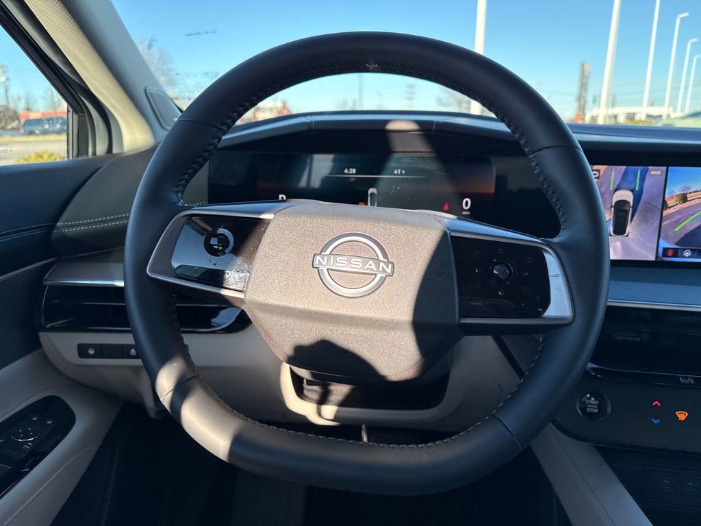 Used 2025 Nissan Murano SL image 17