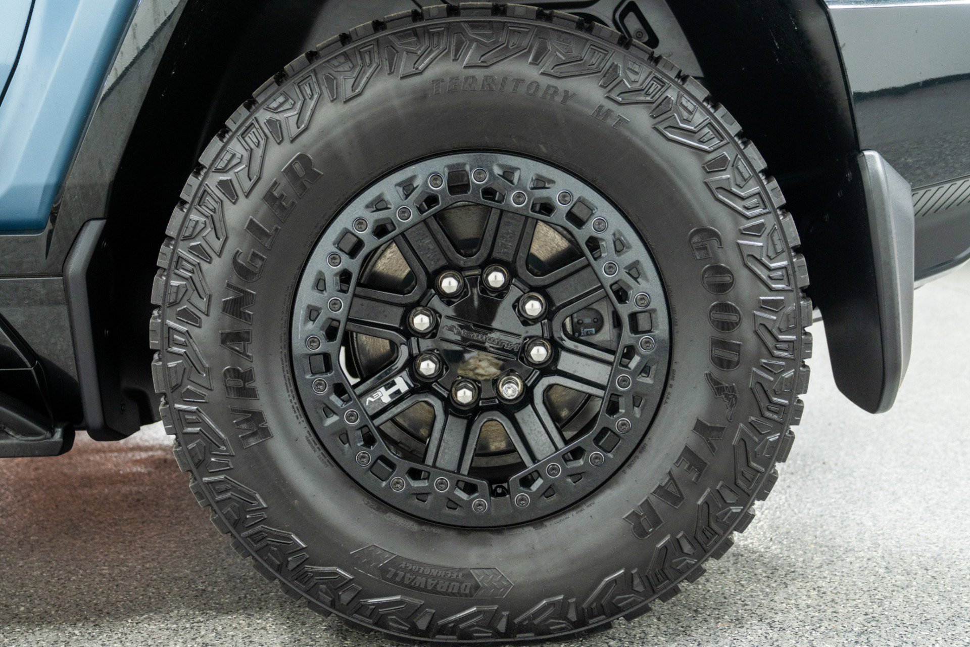 Used 2024 GMC Hummer EV 3X w/ Omega Edition image 10