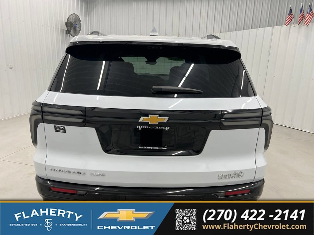 Used 2026 Chevrolet Traverse High Country AWD/4WD image 4
