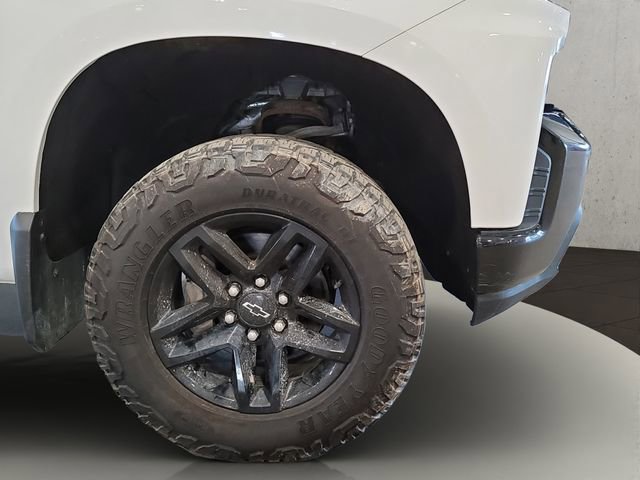 Used 2020 Chevrolet Silverado 1500 Custom Trail Boss w/ Custom Convenience Package AWD/4WD image 22
