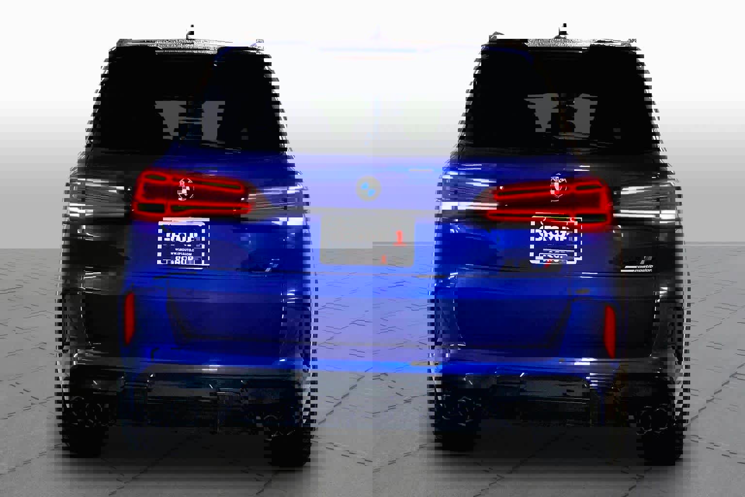 Used 2021 BMW X5 M w/ Competition Package image 4