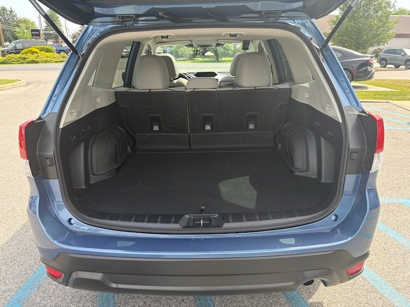 Used 2024 Subaru Forester Premium AWD/4WD image 7