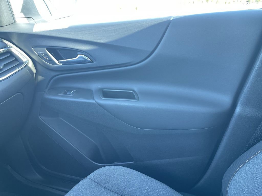 Used 2024 Chevrolet Equinox LT w/ LPO, Floor Liner Package image 30
