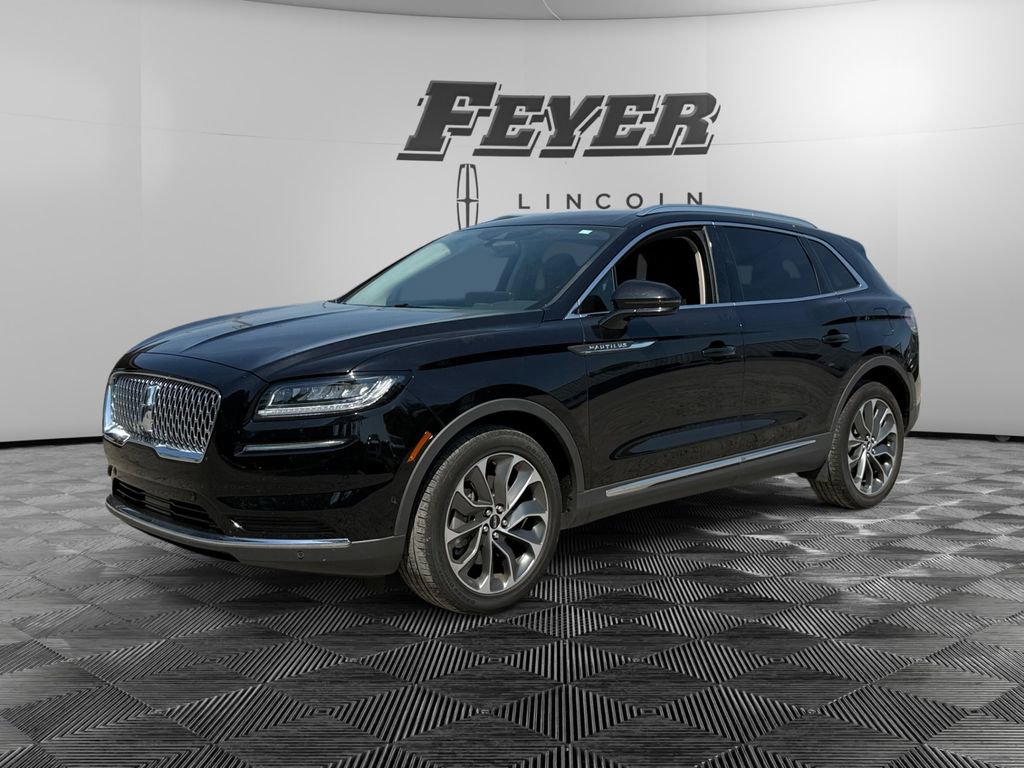 Used 2023 Lincoln Nautilus Reserve w/ Equipment Group 201A FWD image 1