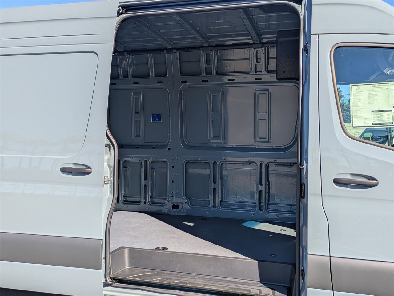 New 2025 Mercedes-Benz Sprinter 2500 image 15