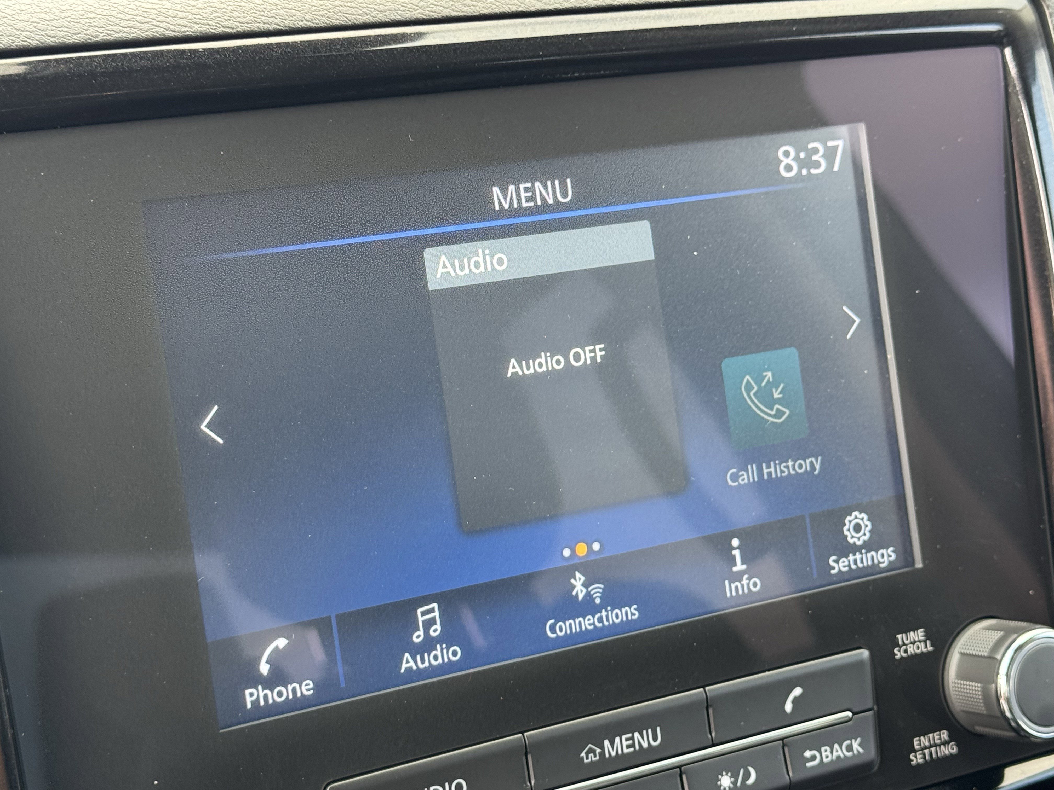 Used 2024 Nissan Frontier SL RWD image 18