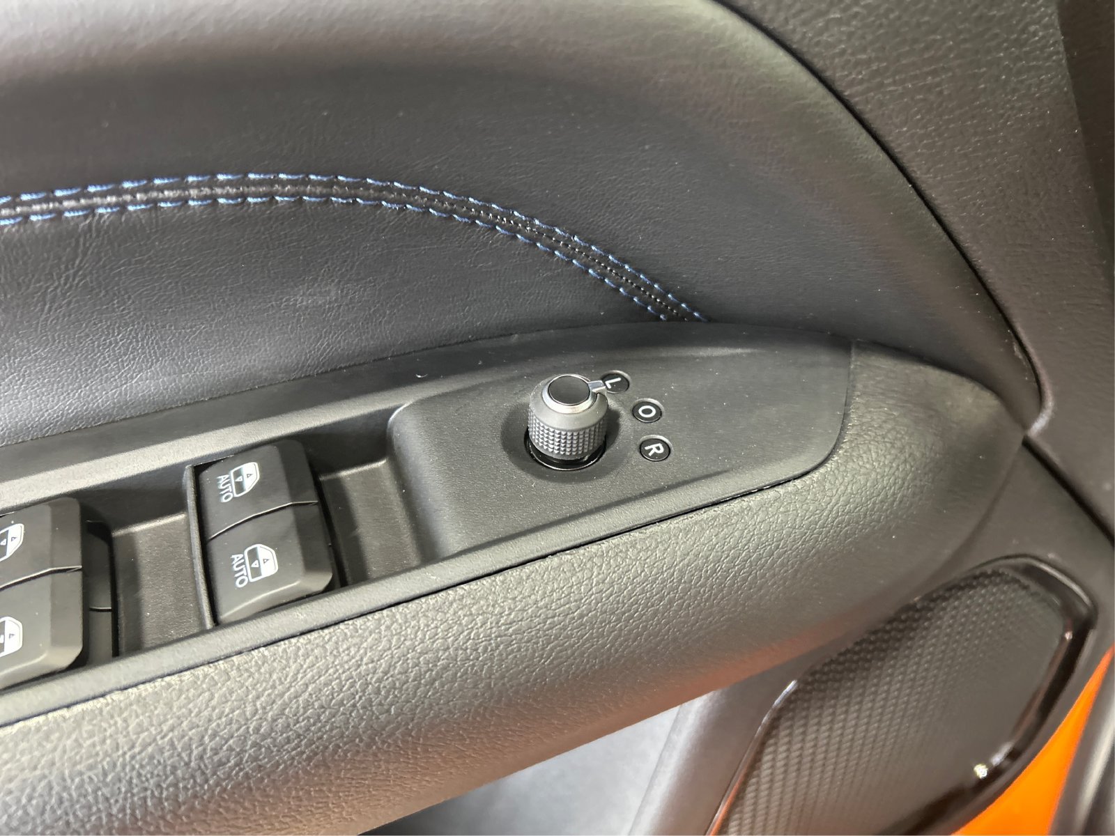 New 2026 Jeep Compass Latitude AWD/4WD image 30