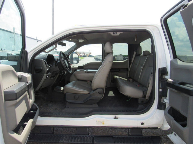 Used 2018 Ford F350 XL w/ Power Equipment Group AWD/4WD image 31