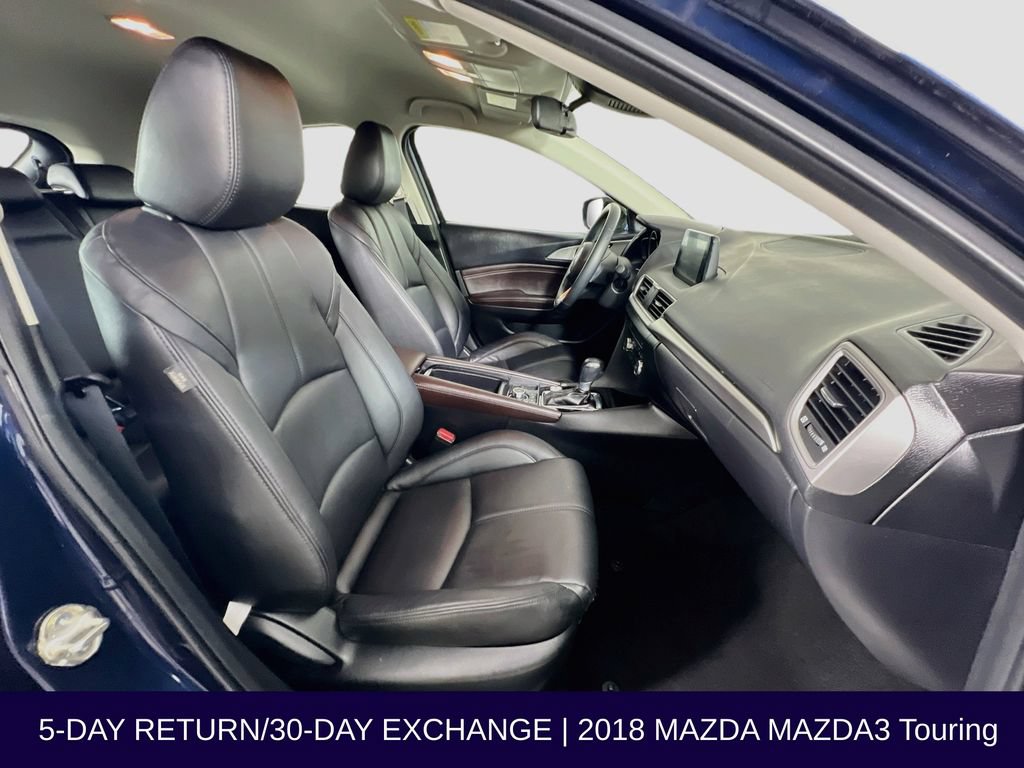 Used 2018 MAZDA MAZDA3 Touring FWD image 31