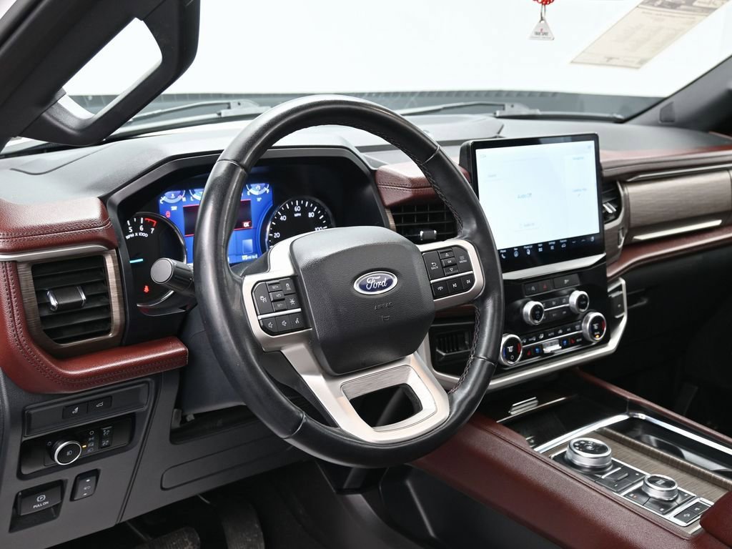 Used 2024 Ford Expedition Max Limited image 18