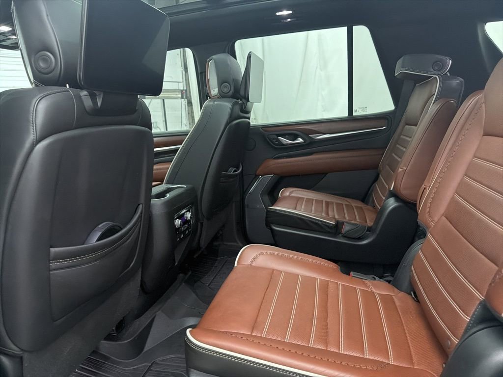 Used 2023 GMC Yukon Denali Ultimate image 22