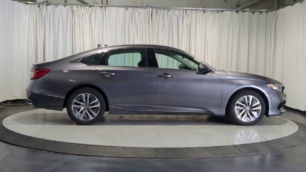 Used 2022 Honda Accord EX-L image 9
